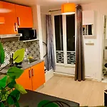 cosy studio montmartre